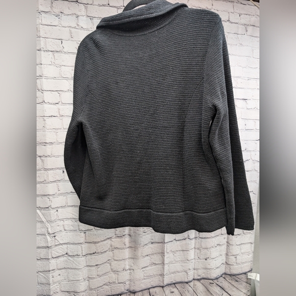 Chico's black sweater - Picture 4 of 5